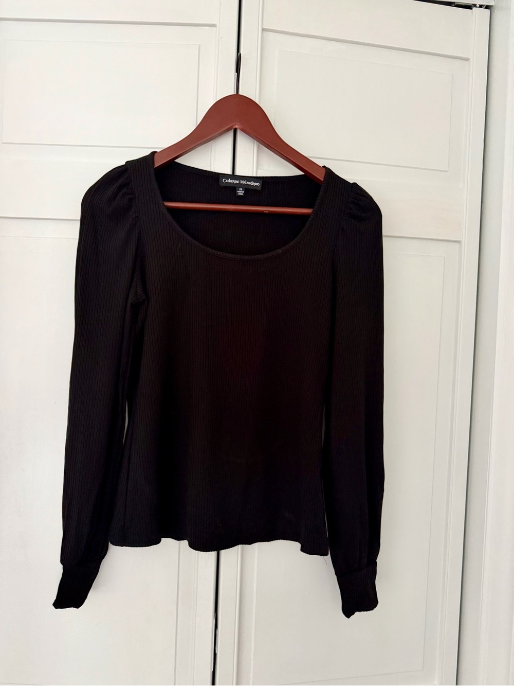 Catherine Malandrino Black Ribbed Scoop Neck Long Sleeve Top